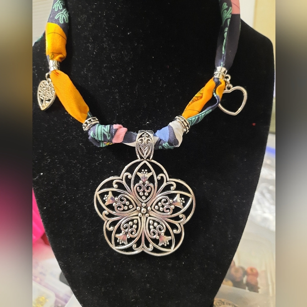 Silver Pendant Necklace with Multicolor Fabric Scarf Necklace